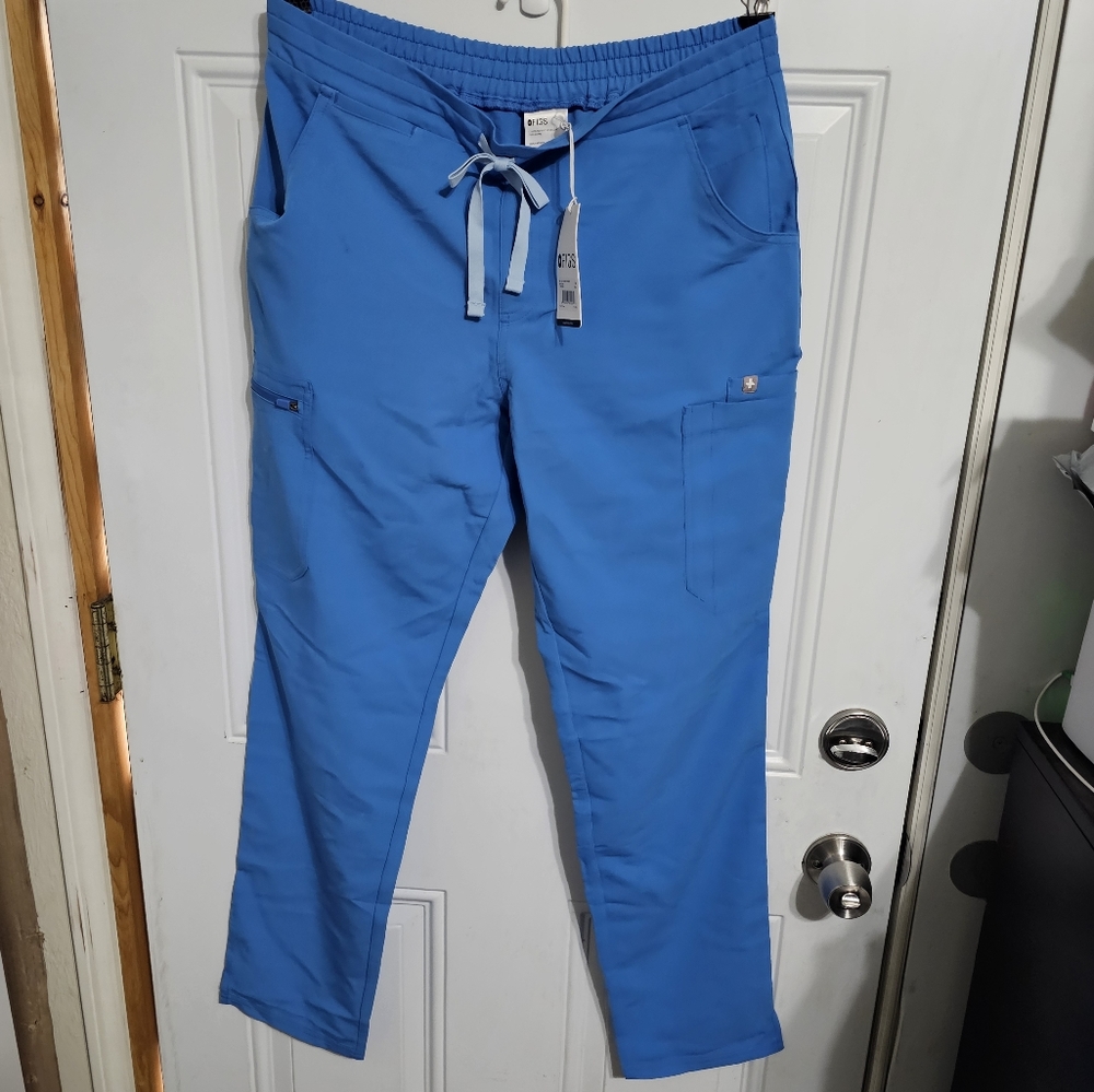 Figs, medium, blue scrub pants